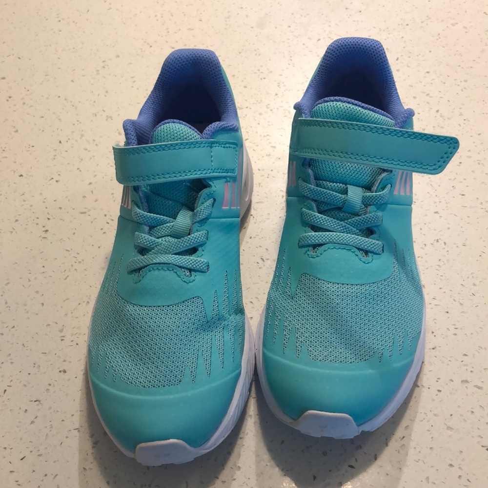 Mint condition girls Nike sneakers size 3